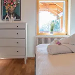 Modernes Mit Alpenblick, Balkon & Parkplatz Nahe Und Interlaken Тун