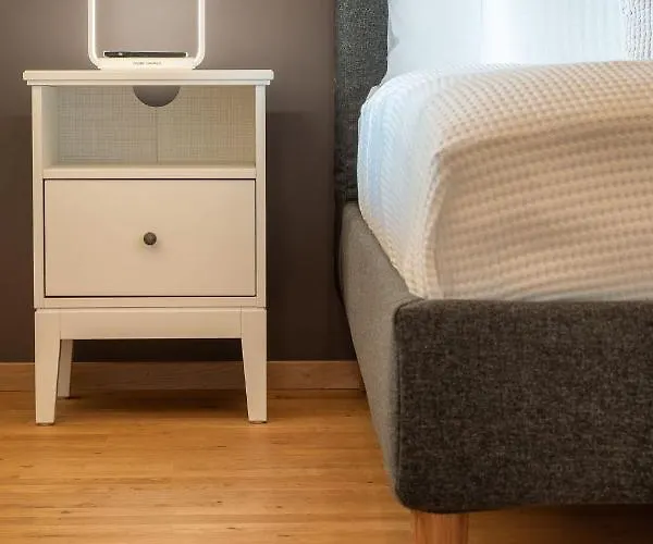 Swiss Alps View - Contactless Self Check-in דירה *